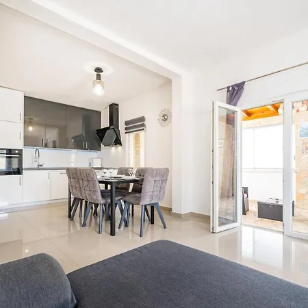 Villa Gabi Pridraga