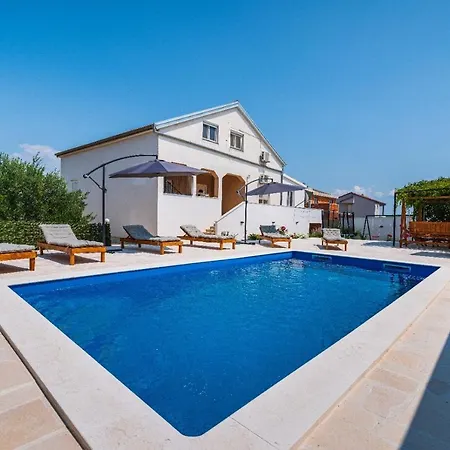 Gabi Villa Pridraga
