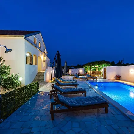 Gabi Villa Pridraga